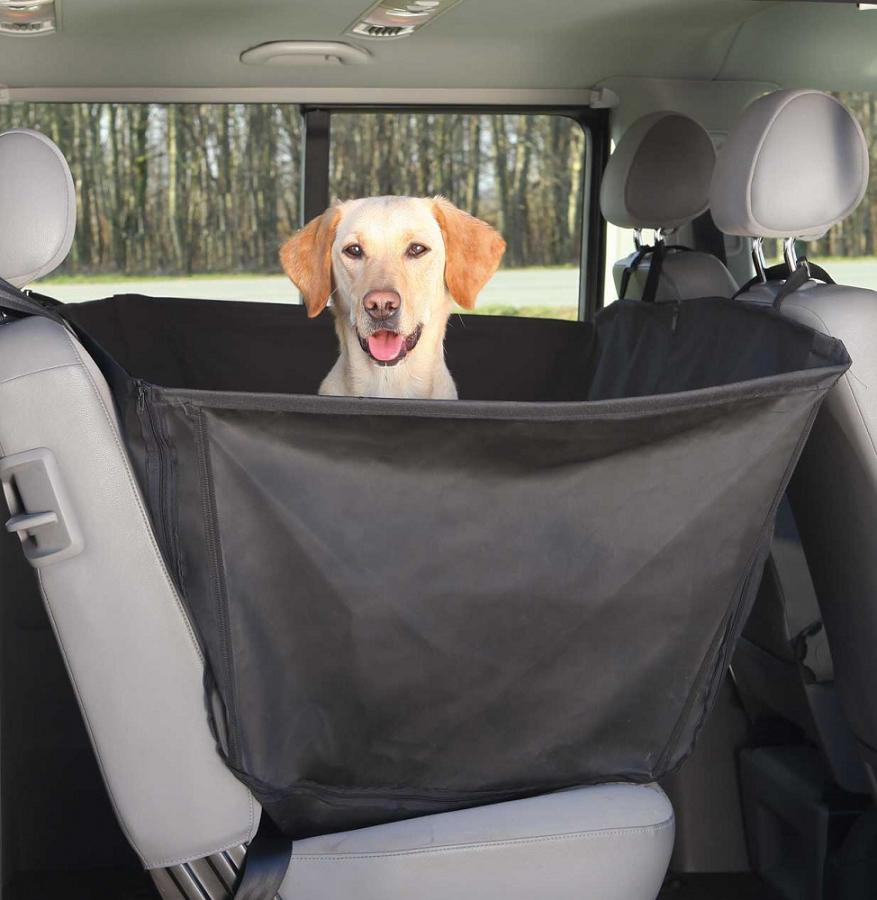 Trixie Car Seat Cover накидка на заднє сидіння автомобіля для собак 150 × 135 см (1348)